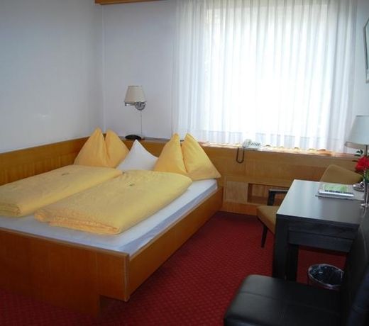 HOTEL TEISS
