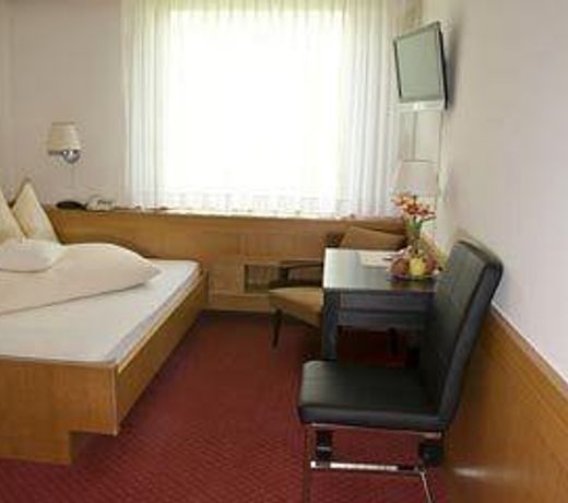 HOTEL TEISS