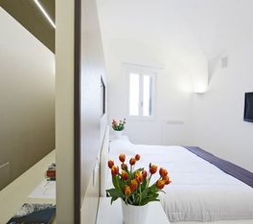 Santacroce Luxury Rooms