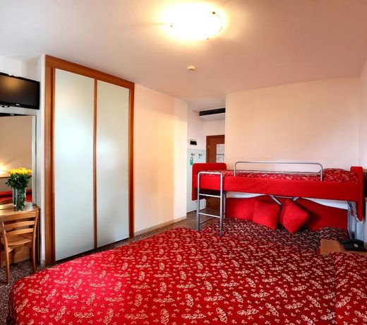Hotel Mediterraneo