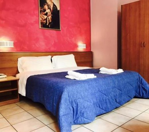 Hotel Pellegrino E Pace