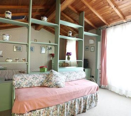 Villa Romantica