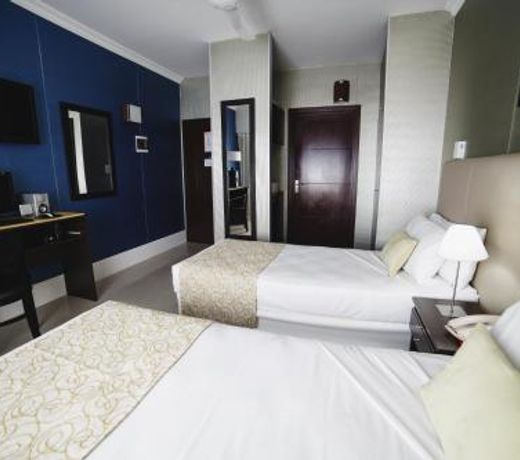 Ker Urquiza Hotel