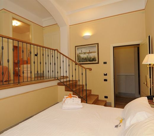 A Palazzo Busdraghi Residenza D'Epoca