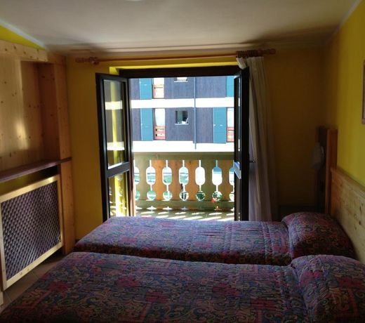 Hotel Zeni