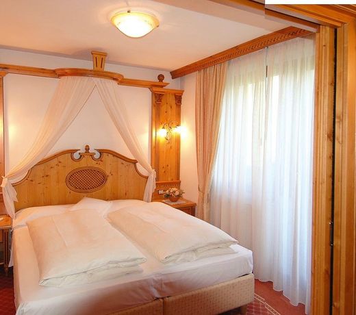 Hotel Lorenzetti