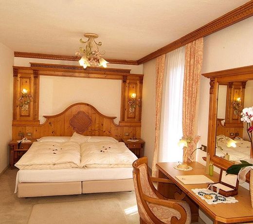 Hotel Lorenzetti