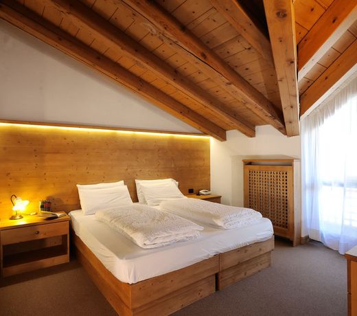 Hotel Montana