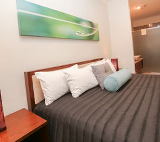 Indulge Apartments - Langtree