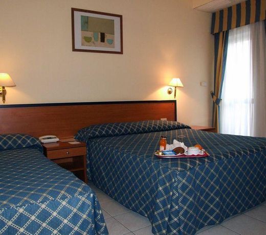 One Park Hotel
