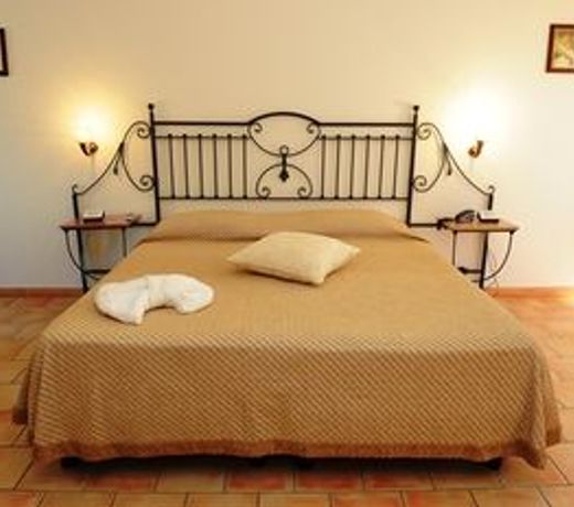 Delfino Beach Hotel