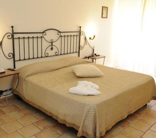 Delfino Beach Hotel