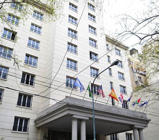 Loi Suites Recoleta Hotel