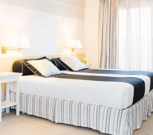 Loi Suites Recoleta Hotel
