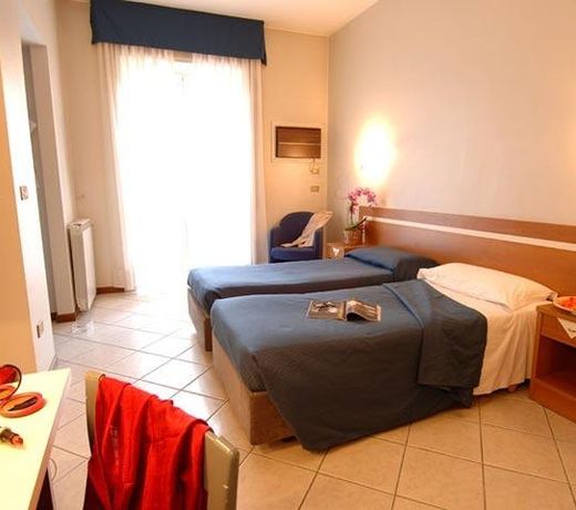 Hotel Mennini