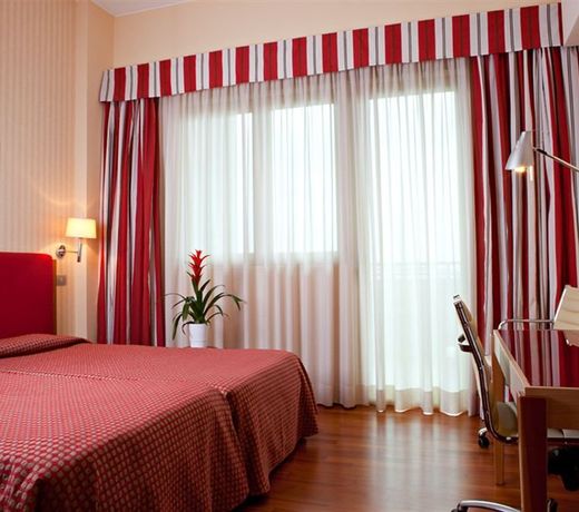 UNAWAY Hotel & Residence Quark Due Milano