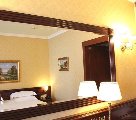 ATAHOTEL EXECUTIVE