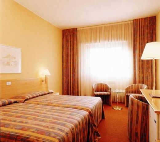 Delta Hotel
