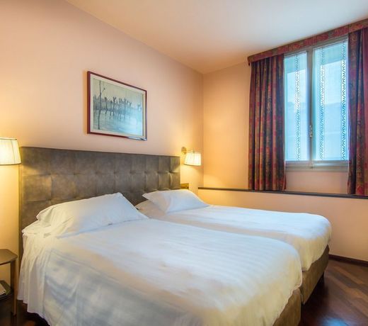 Hotel Regina