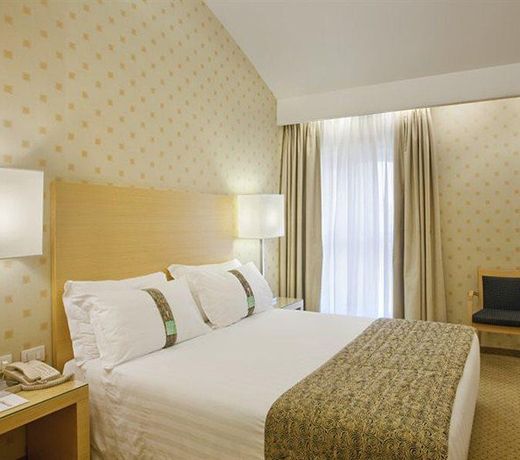 Holiday Inn Milan Garibaldi Station, an IHG Hotel