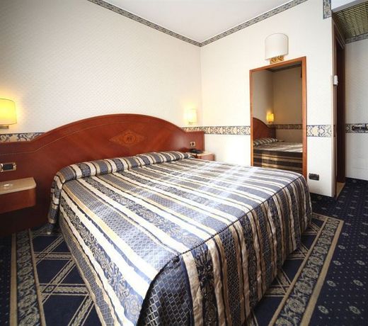 Mokinba Hotels Baviera