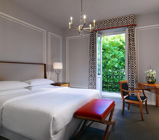 Sheraton Diana Majestic