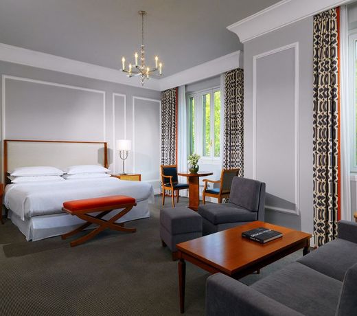 Sheraton Diana Majestic