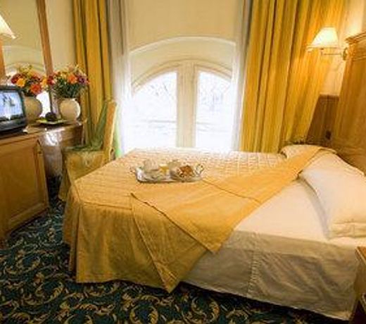Hotel Cinque Giornate