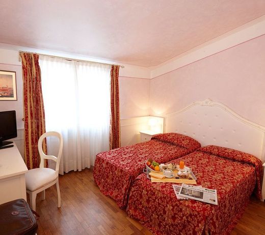 Hotel Villa Patriarca