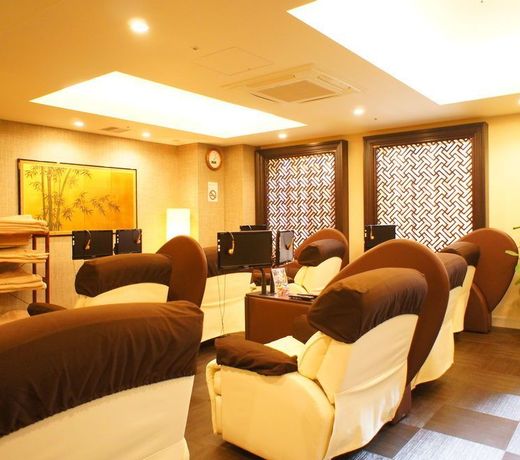 Centurion Hotel Grand Akasakamitsuke Station
