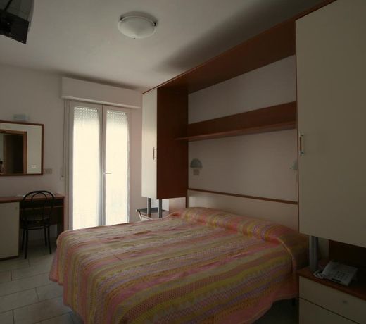 Hotel Luana