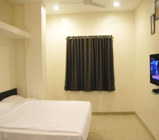 Hotel Avon International