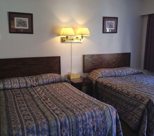 Red Roof Motor Inn