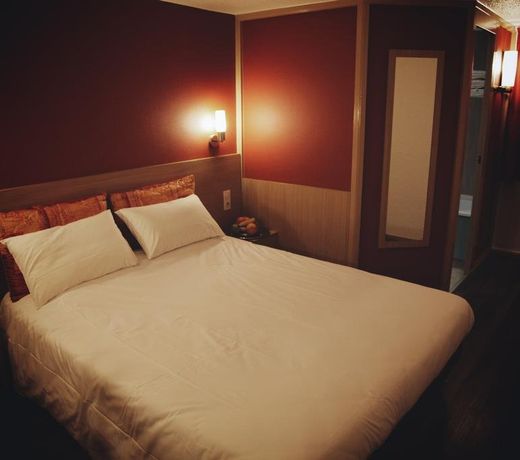 La Roseraie - Hotel & Restaurant