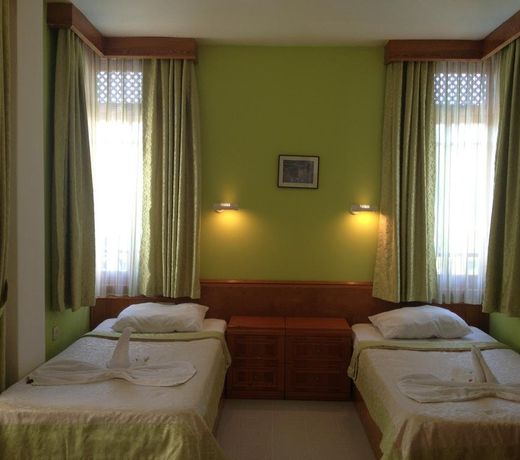 Agon Hotel