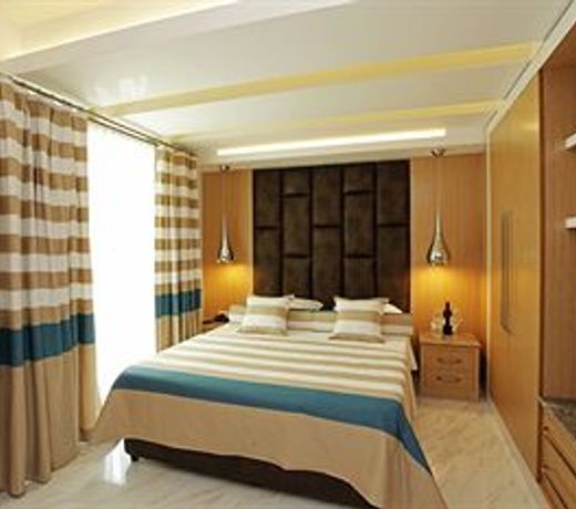 Kleopatra Suit Hotel