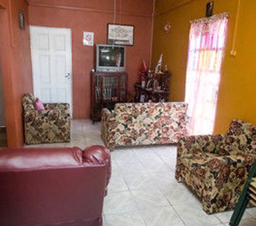 Villa Shalom Guest House