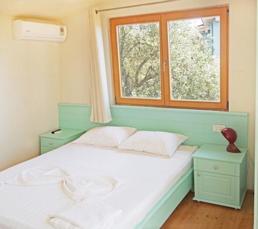 Drymades Inn Resort