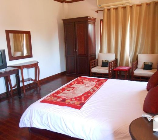 Savankham Hotel