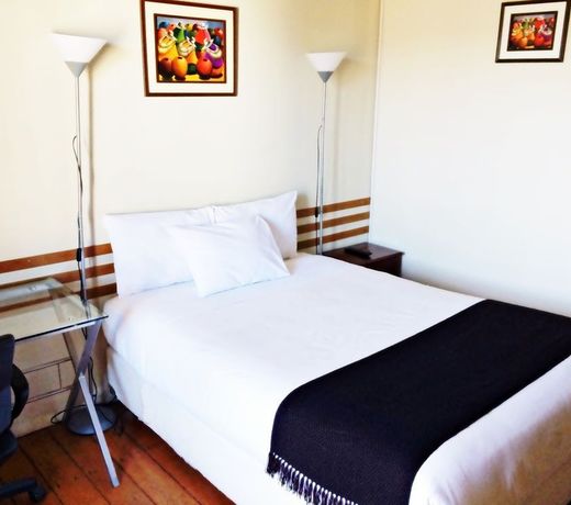 Hoteles Riviera Colonial