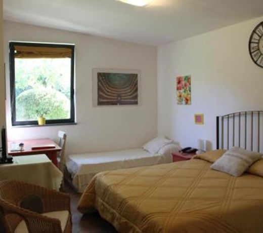 Flegrea House