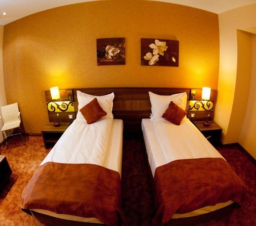 Top Rooms Aparthotel