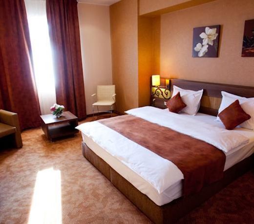 Top Rooms Aparthotel