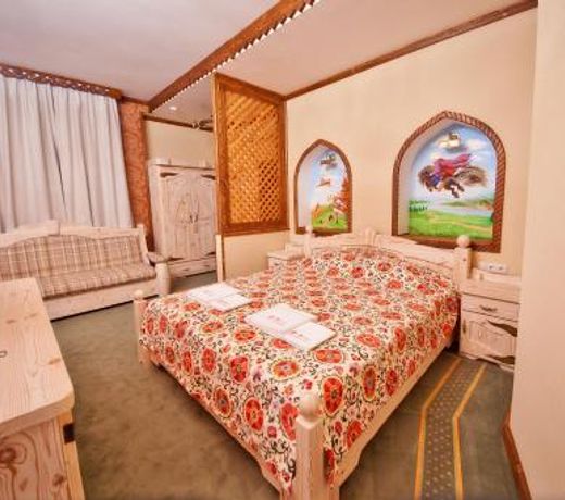 Zhar-Ptitsa Hotel