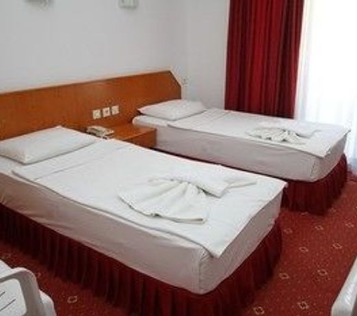 Kanarya Hotel