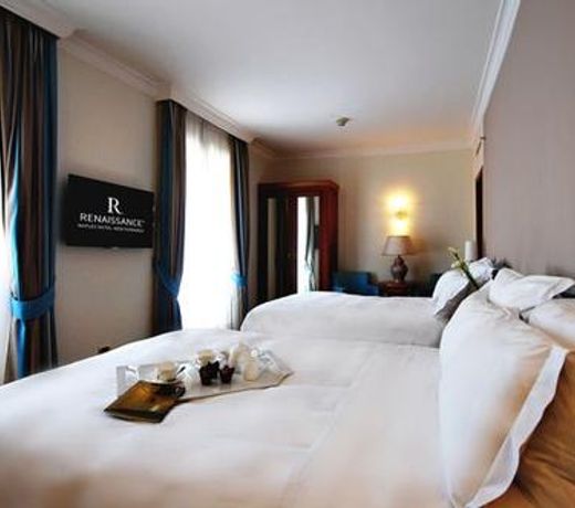 Renaissance Naples Hotel Mediterraneo