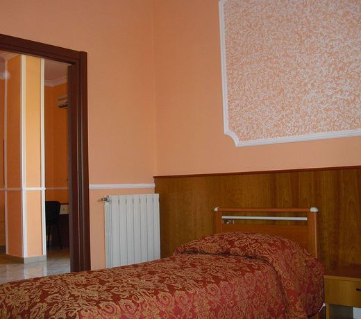 Darfla Hotel