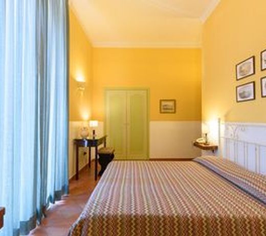 Hotel Mergellina