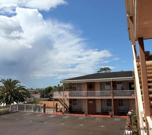 Summerhill Motor Inn