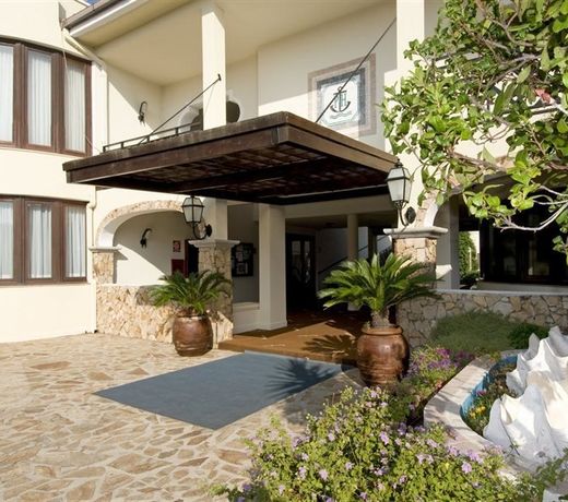 Hotel Palau
